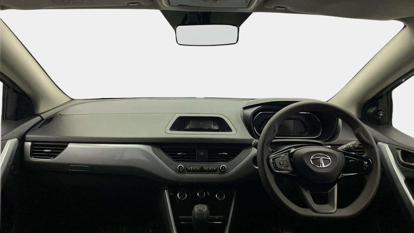 2020 Tata NEXON XM SUNROOF PETROL, Petrol, Manual, 53,641 km, Dashboard
