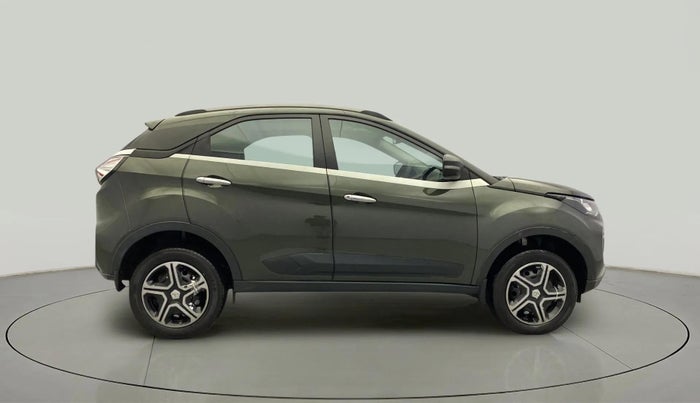 2020 Tata NEXON XM SUNROOF PETROL, Petrol, Manual, 53,641 km, Right Side View
