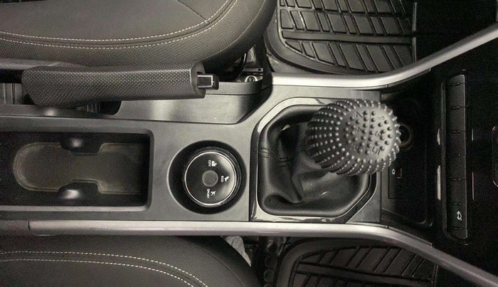 2020 Tata NEXON XM SUNROOF PETROL, Petrol, Manual, 53,641 km, Gear Lever