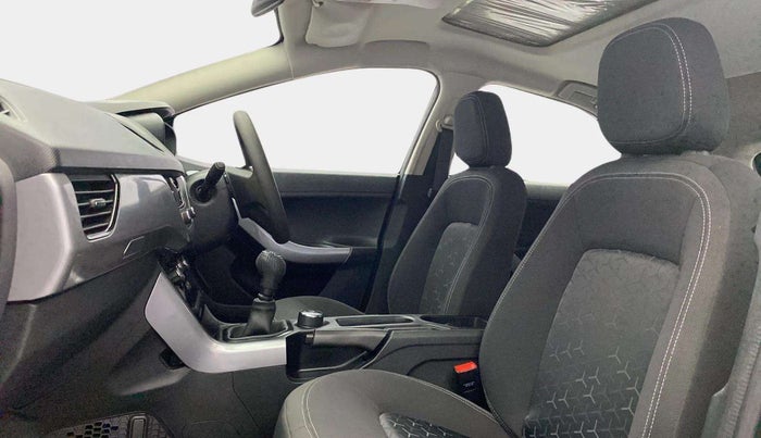 2020 Tata NEXON XM SUNROOF PETROL, Petrol, Manual, 53,641 km, Right Side Front Door Cabin