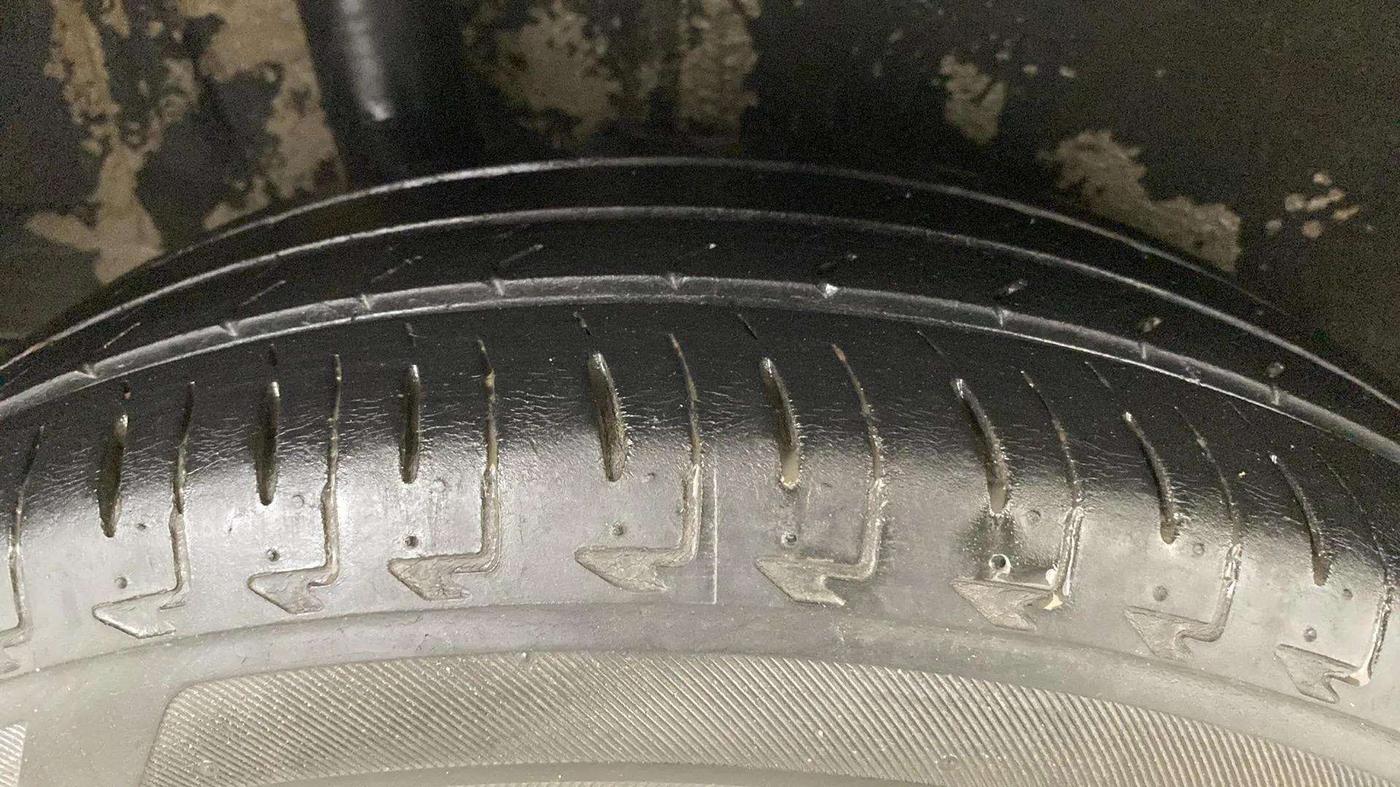 2020 Maruti IGNIS SIGMA 1.2, Petrol, Manual, 52,208 km, Left Front Tyre Tread
