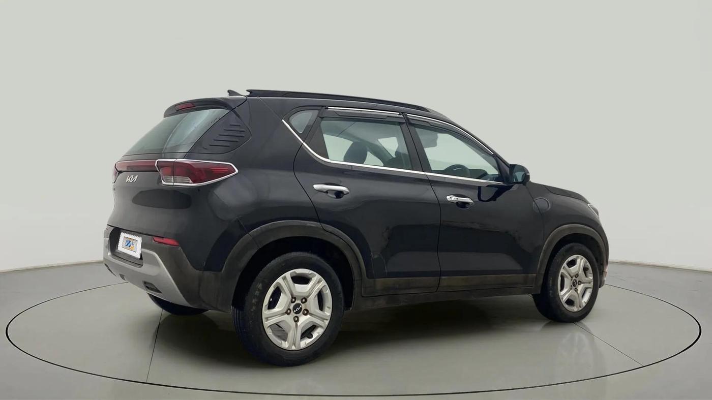 2022 KIA SONET HTK PLUS 1.5, Diesel, Manual, 42,751 km, Right Back Diagonal