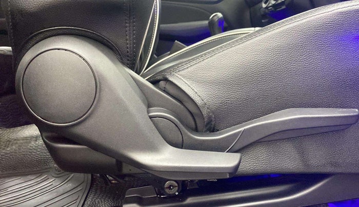 2021 Maruti Swift VXI, Petrol, Manual, 19,240 km, Driver Side Adjustment Panel