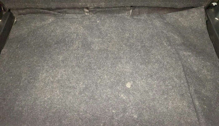2021 Maruti Swift VXI, Petrol, Manual, 19,240 km, Boot Inside