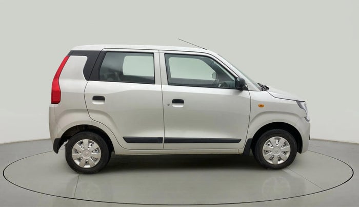 2021 Maruti New Wagon-R LXI CNG (O) 1.0, CNG, Manual, 42,332 km, Right Side View