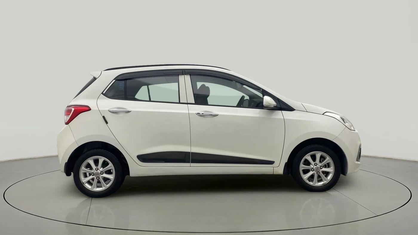2016 Hyundai Grand i10 ASTA 1.2 KAPPA VTVT, Petrol, Manual, 19,771 km, Right Side View