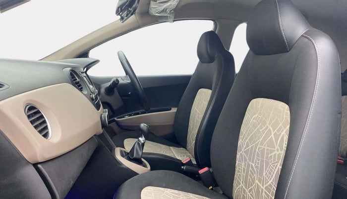 2016 Hyundai Grand i10 ASTA 1.2 KAPPA VTVT, Petrol, Manual, 19,771 km, Right Side Front Door Cabin