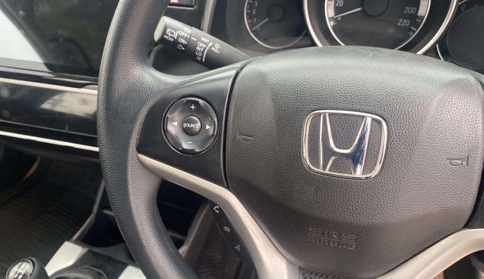 2018 Honda WR-V 1.2L I-VTEC VX MT, Petrol, Manual, 63,854 km, Steering wheel - Phone control not functional