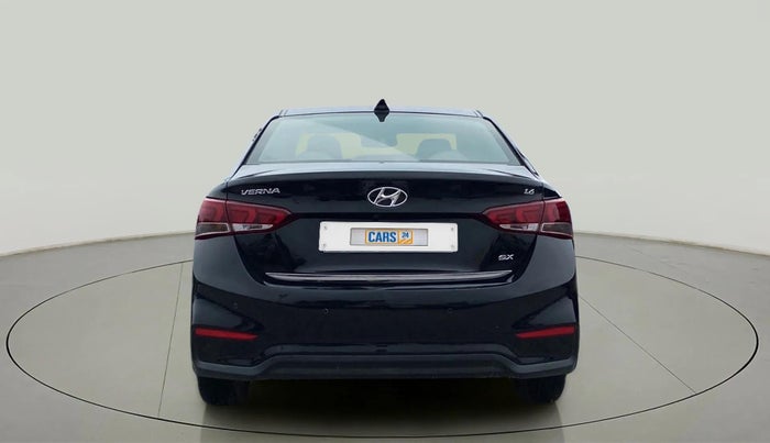 2019 Hyundai Verna 1.6 VTVT SX, Petrol, Manual, 55,976 km, Back/Rear