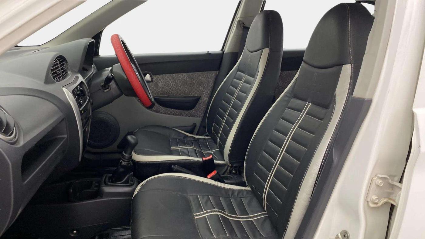 2018 Maruti Alto 800 LXI, Petrol, Manual, 26,951 km, Right Side Front Door Cabin