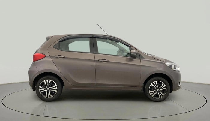 2017 Tata Tiago XZ PETROL, Petrol, Manual, 48,631 km, Right Side View