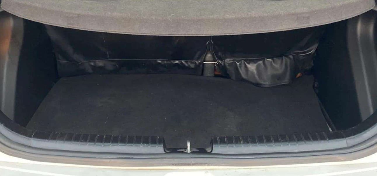 2015 Hyundai Elite i20 ASTA 1.2, Petrol, Manual, 82,747 km, Boot Inside