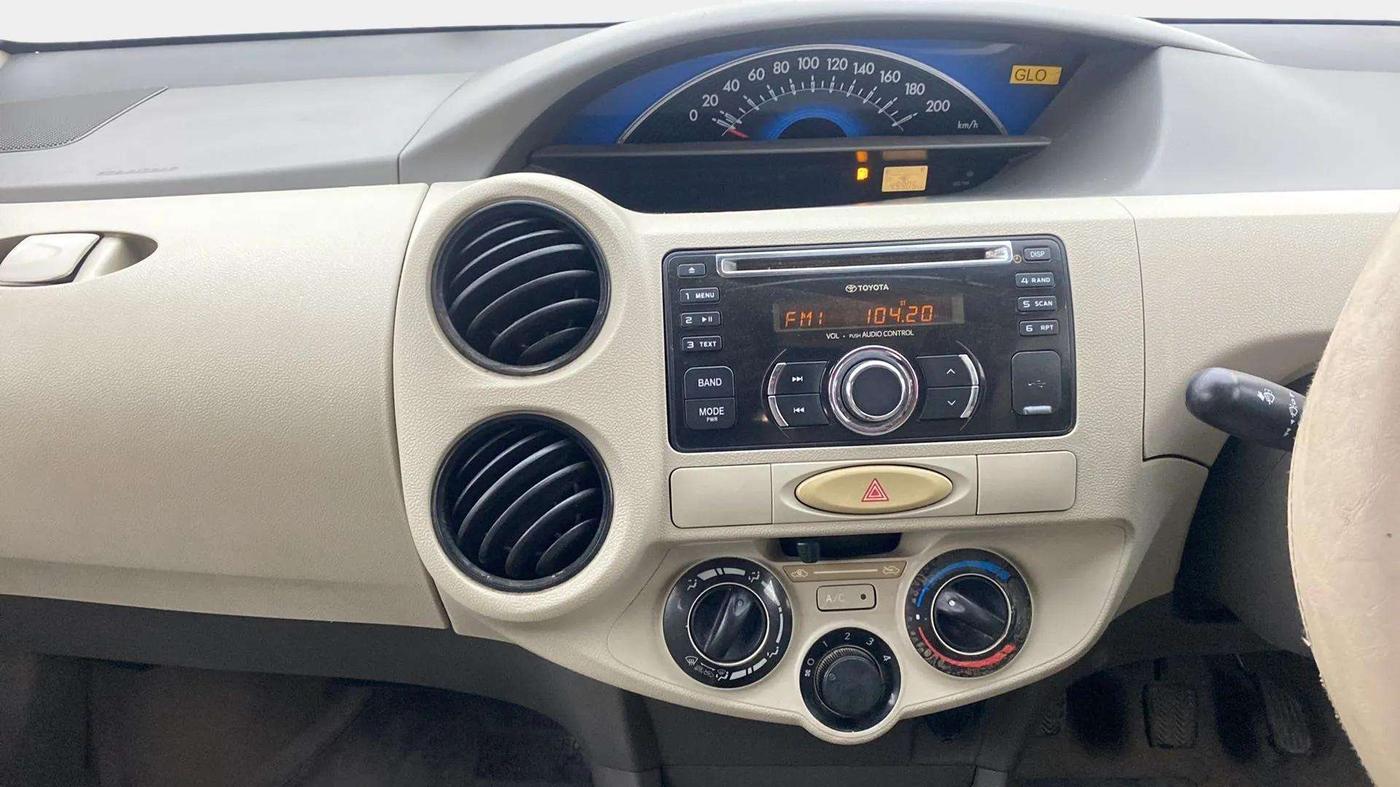 2013 Toyota Etios Liva G, Petrol, Manual, 50,372 km, Air Conditioner