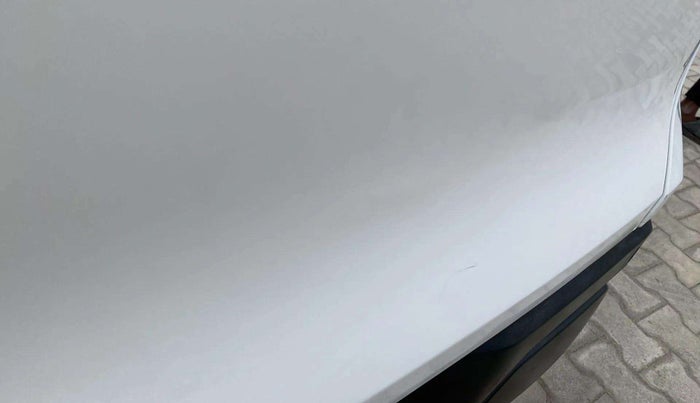 2022 Nissan MAGNITE XE, Petrol, Manual, 27,517 km, Dicky (Boot door) - Slightly dented