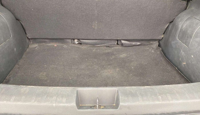 2022 Nissan MAGNITE XE, Petrol, Manual, 27,517 km, Dicky (Boot door) - Parcel tray missing