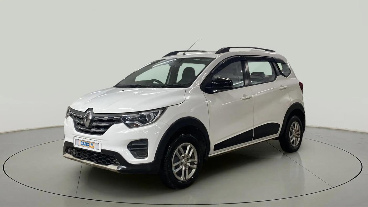 2021 Renault TRIBER RXT, Petrol, Manual, 73,186 km, Left Front Diagonal