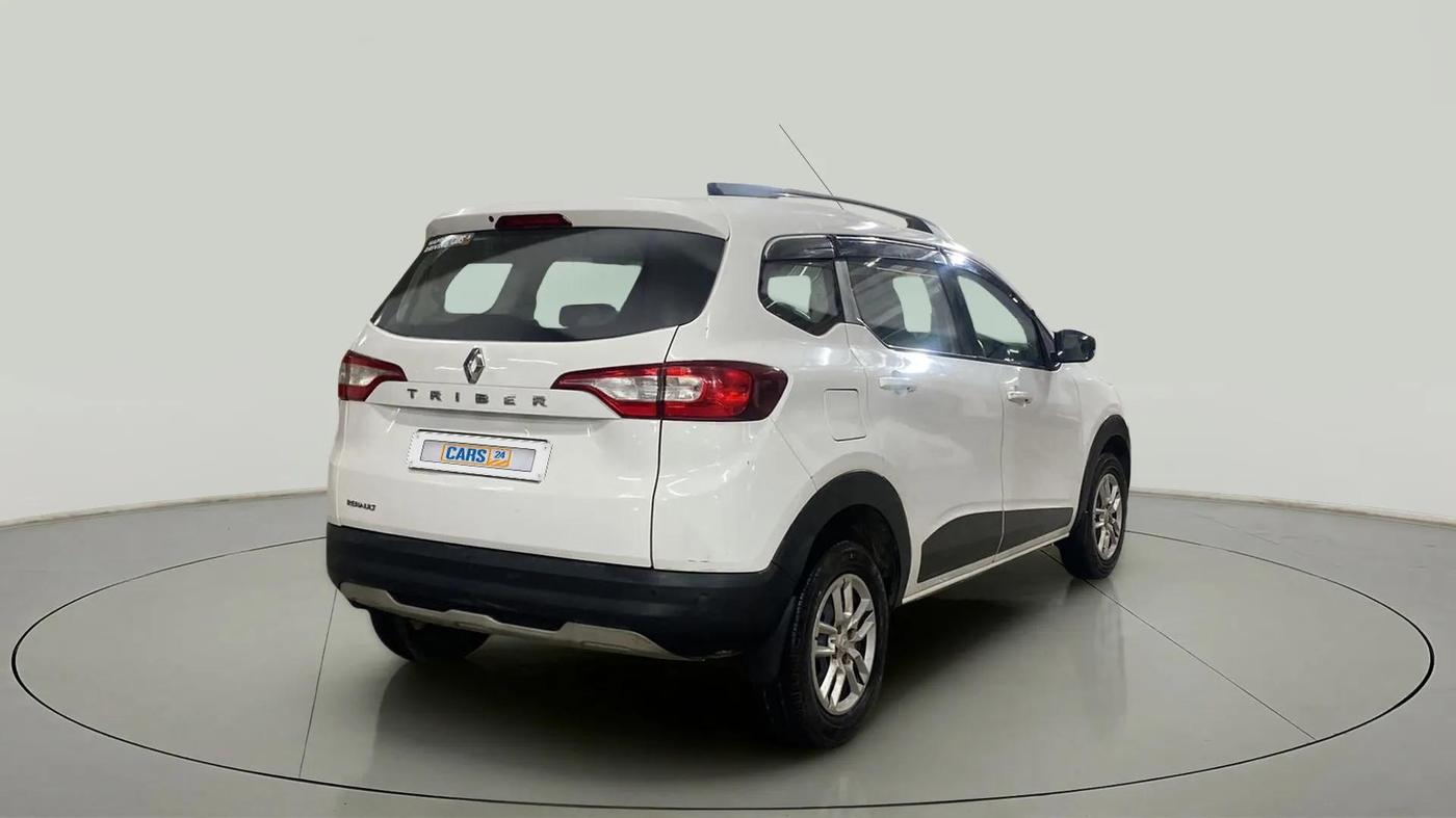 2021 Renault TRIBER RXT, Petrol, Manual, 73,186 km, Right Back Diagonal