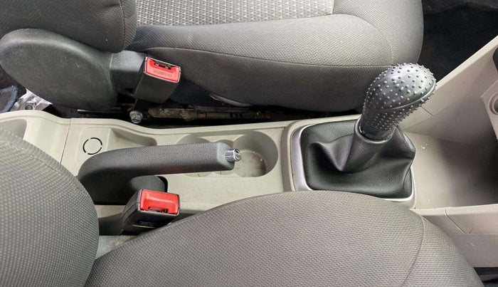 2016 Tata Tiago XZ PETROL, Petrol, Manual, 64,779 km, Gear Lever