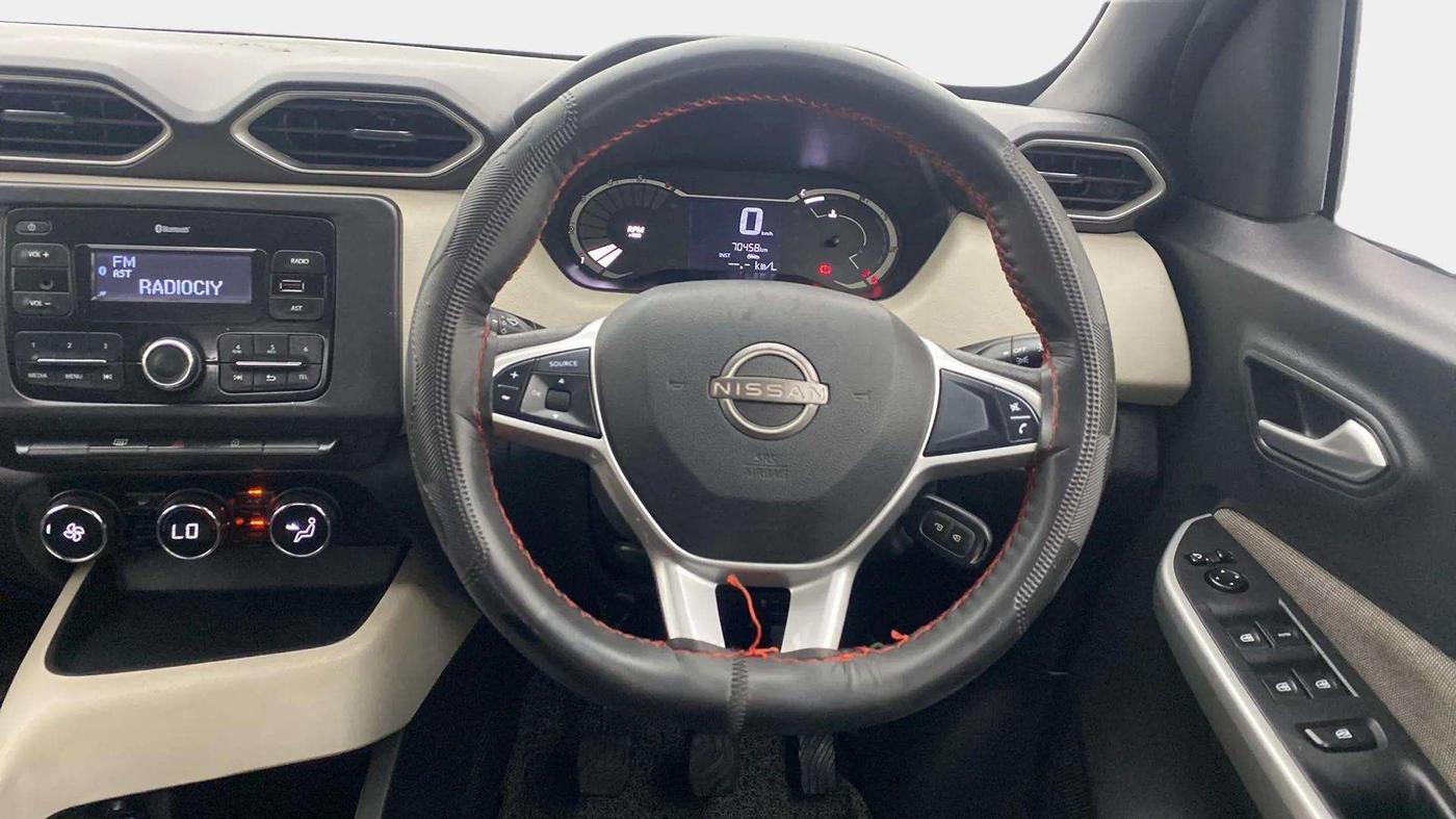 2021 Nissan MAGNITE XL, Petrol, Manual, 70,514 km, Steering Wheel Close Up