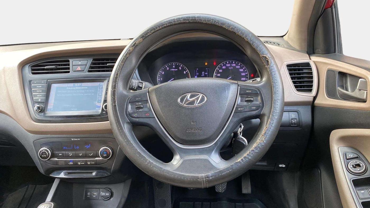 2017 Hyundai Elite i20 ASTA 1.2, Petrol, Manual, 49,901 km, Steering Wheel Close Up