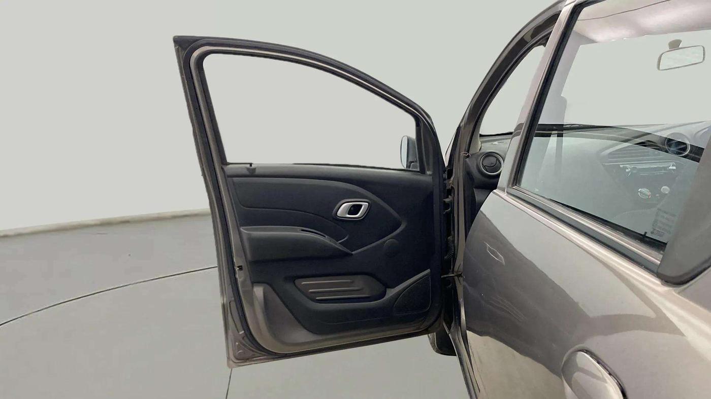 2018 Datsun Redi Go T(O) 1.0 AMT, Petrol, Automatic, 18,849 km, LHS Front Door