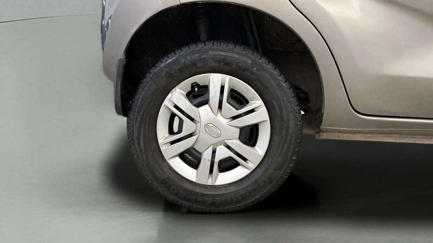 2018 Datsun Redi Go T(O) 1.0 AMT, Petrol, Automatic, 18,849 km, Right Rear Wheel