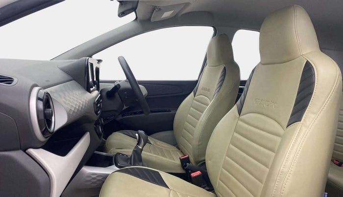 2022 Hyundai GRAND I10 NIOS SPORTZ U2 AMT 1.2 CRDI, Diesel, Automatic, 44,757 km, Right Side Front Door Cabin