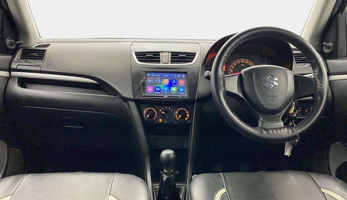 2017 Maruti Swift LXI (O), CNG, Manual, 33,203 km, Dashboard