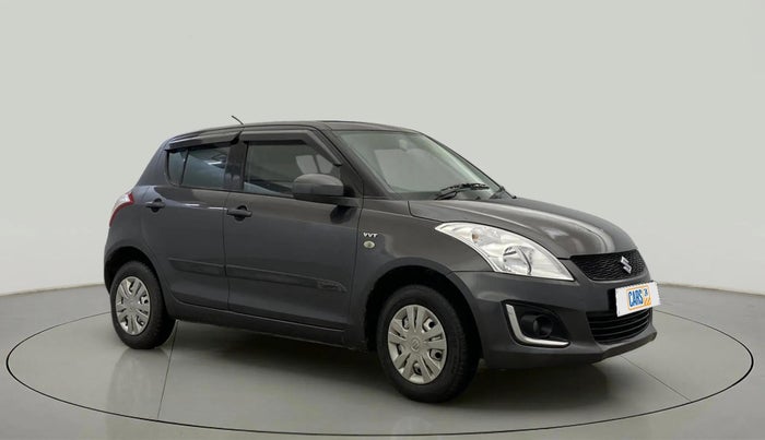 2017 Maruti Swift LXI (O), CNG, Manual, 33,203 km, Right Front Diagonal