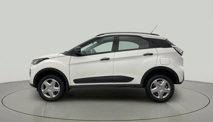 2023 Tata NEXON XMA SUNROOF PETROL, Petrol, Automatic, 6,894 km, Left Side