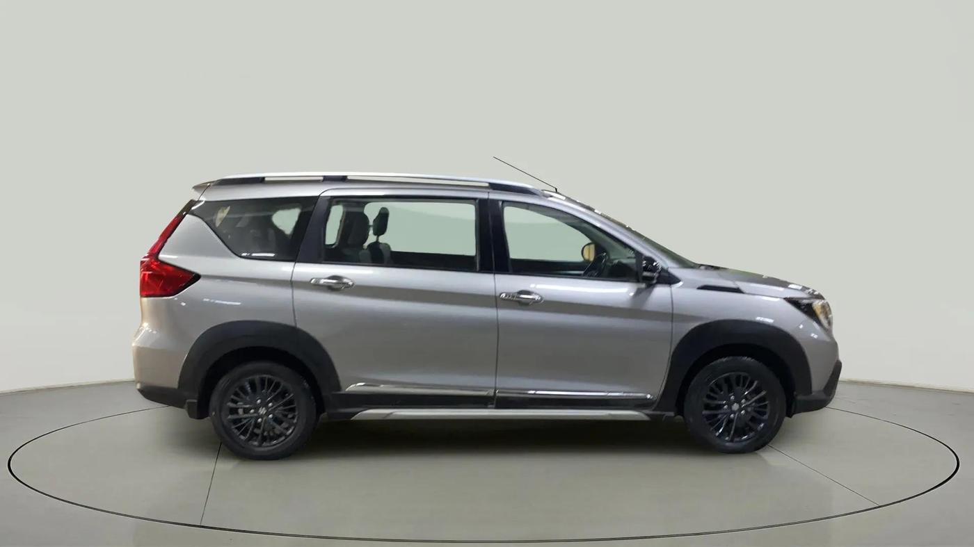 2021 Maruti XL6 ALPHA MT, Petrol, Manual, 49,878 km, Right Side View