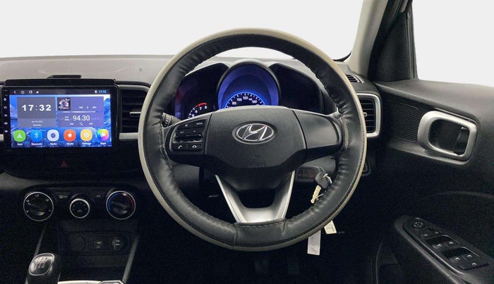 2020 Hyundai VENUE S 1.2, Petrol, Manual, 83,053 km, Steering Wheel Close Up