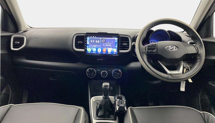 2020 Hyundai VENUE S 1.2, Petrol, Manual, 83,053 km, Dashboard