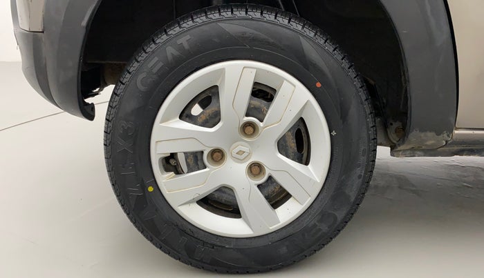 2017 Renault Kwid RXT 1.0, Petrol, Manual, 80,440 km, Right Rear Wheel