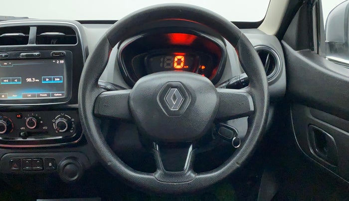 2017 Renault Kwid RXT 1.0, Petrol, Manual, 80,440 km, Steering Wheel Close Up