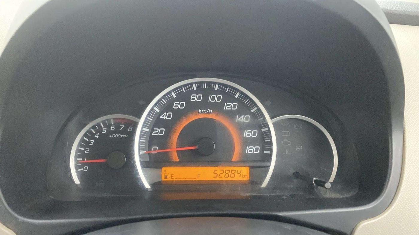 2015 Maruti Wagon R 1.0 VXI, Petrol, Manual, 52,896 km, Odometer Image