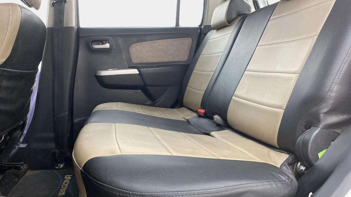 2015 Maruti Wagon R 1.0 VXI, Petrol, Manual, 52,896 km, Right Side Rear Door Cabin