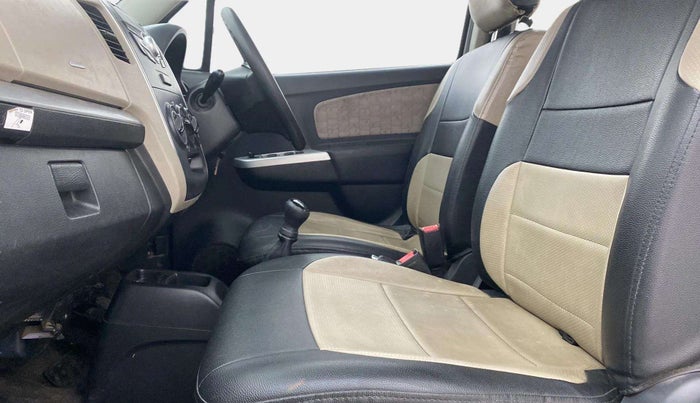 2015 Maruti Wagon R 1.0 VXI, Petrol, Manual, 52,896 km, Right Side Front Door Cabin