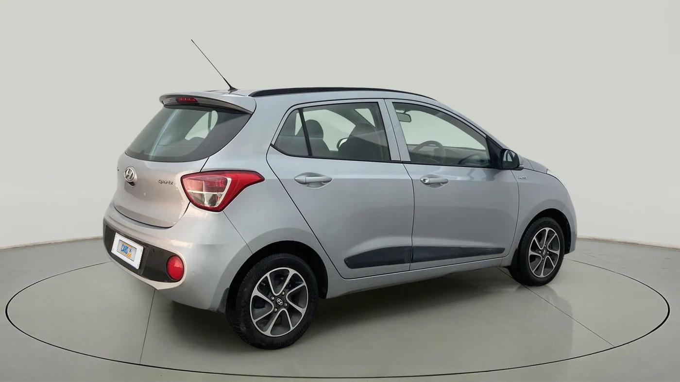 2018 Hyundai Grand i10 SPORTZ AT 1.2 KAPPA VTVT, Petrol, Automatic, 34,457 km, Right Back Diagonal