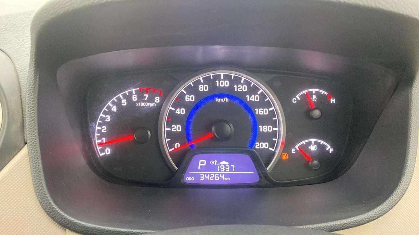 2018 Hyundai Grand i10 SPORTZ AT 1.2 KAPPA VTVT, Petrol, Automatic, 34,457 km, Odometer Image