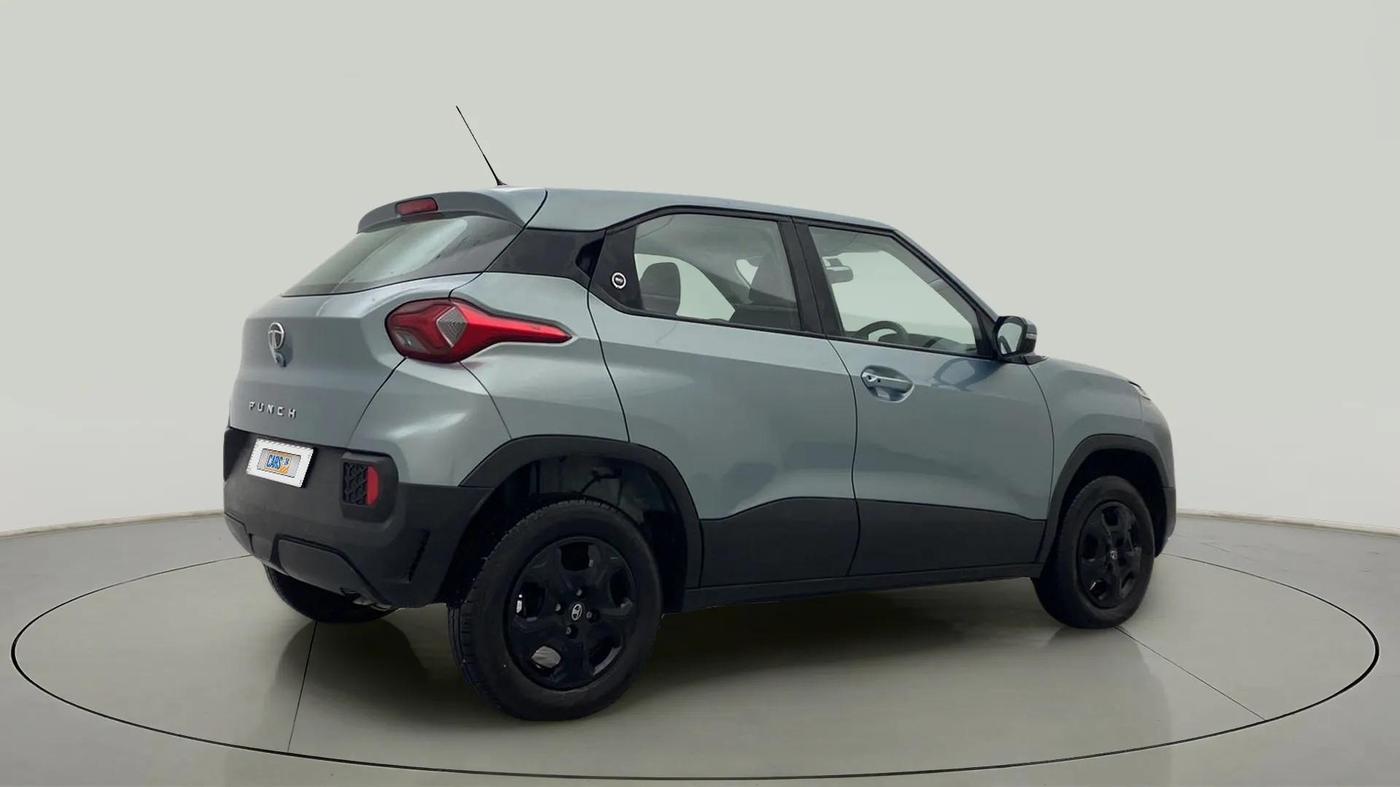 2024 Tata PUNCH ACCOMPLISHED MT, Petrol, Manual, 8,321 km, Right Back Diagonal