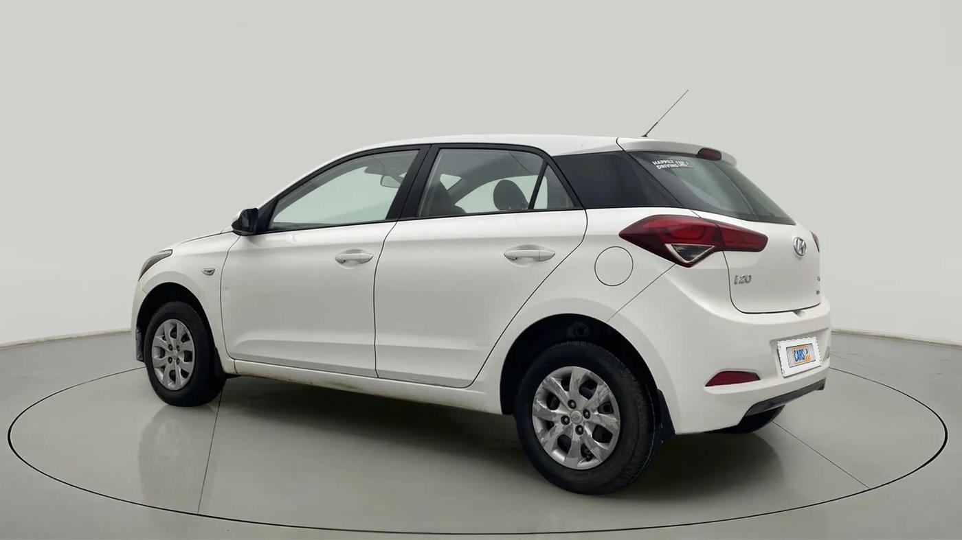 2016 Hyundai Elite i20 MAGNA 1.2, Petrol, Manual, 81,586 km, Left Back Diagonal
