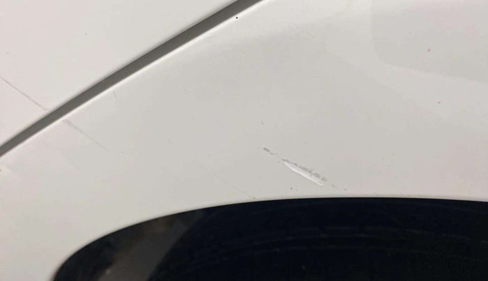 2016 Hyundai Elite i20 MAGNA 1.2, Petrol, Manual, 81,586 km, Left quarter panel - Slightly dented