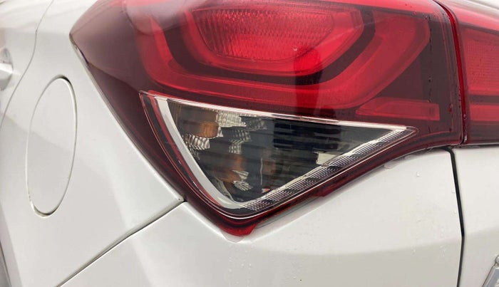 2016 Hyundai Elite i20 MAGNA 1.2, Petrol, Manual, 81,586 km, Left tail light - Minor damage