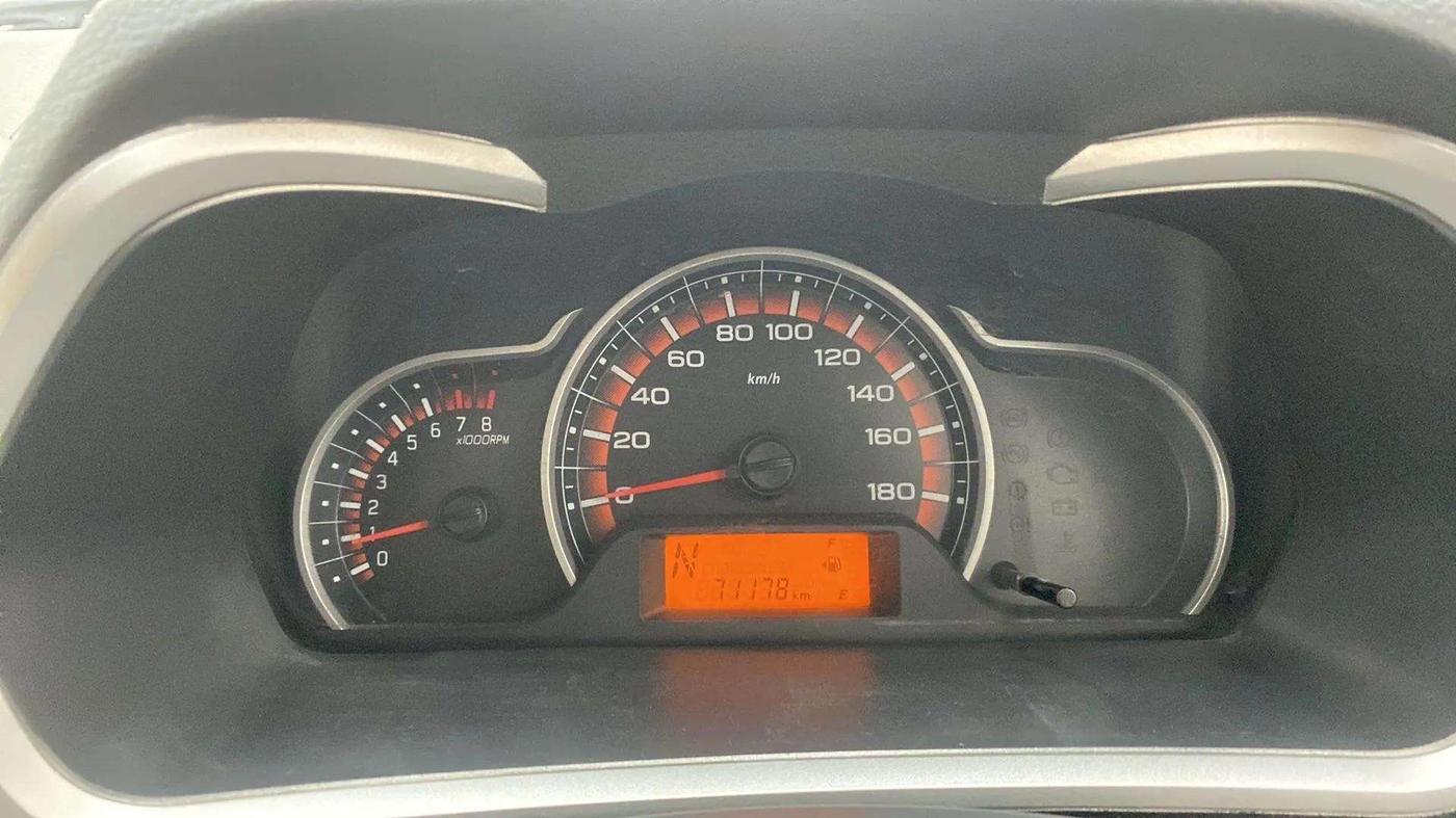 2016 Maruti Alto K10 VXI AMT, Petrol, Automatic, 71,355 km, Odometer Image
