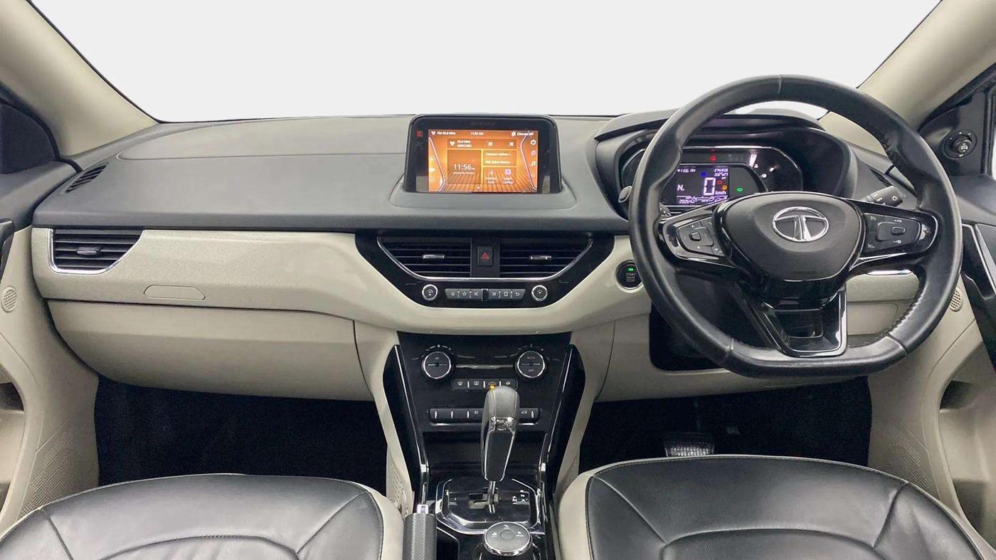 2021 Tata NEXON XZA PLUS SUNROOF DUAL TONE PETROL, Petrol, Automatic, 20,305 km, Dashboard