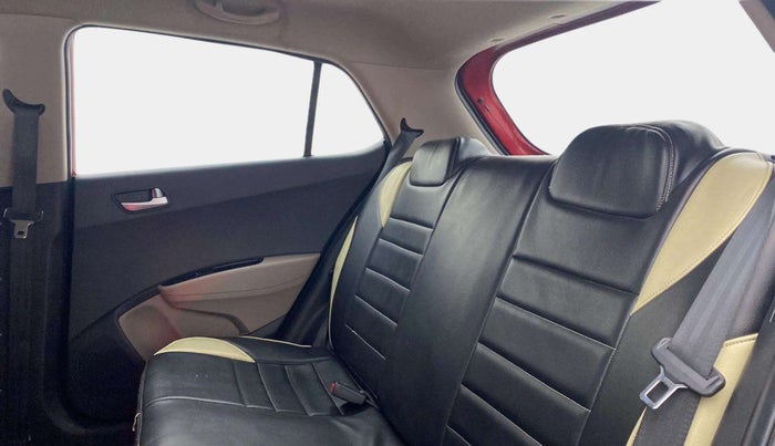 2018 Hyundai Grand i10 SPORTZ AT 1.2 KAPPA VTVT, Petrol, Automatic, 34,648 km, Right Side Rear Door Cabin