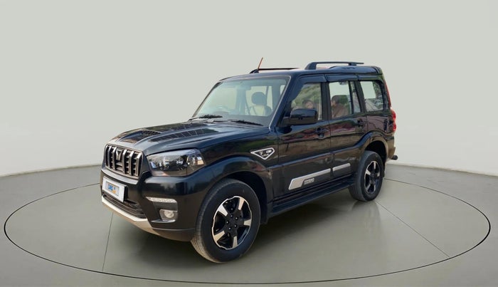 2022 Mahindra SCORPIO CLASSIC S11 7STR, Diesel, Manual, 50,119 km, Left Front Diagonal