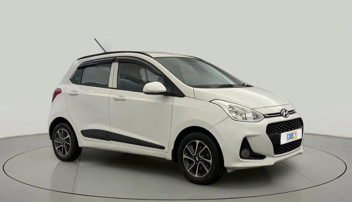 2017 Hyundai Grand i10 SPORTZ (O) AT 1.2 KAPPA VTVT, Petrol, Automatic, 68,276 km, Right Front Diagonal