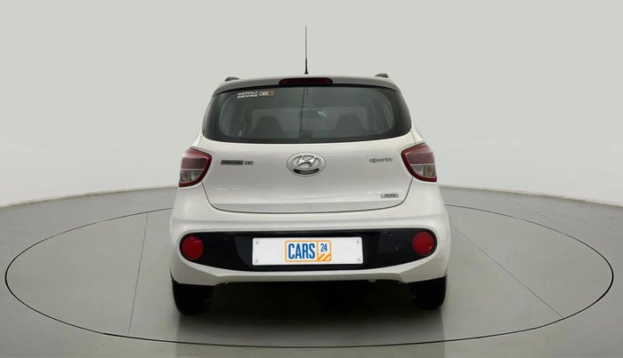 2017 Hyundai Grand i10 SPORTZ (O) AT 1.2 KAPPA VTVT, Petrol, Automatic, 68,276 km, Back/Rear